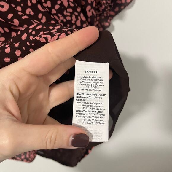 J. Crew Pink & Purple Animal Print Short Sleeve Ruffle Blouse Size 3X - Picture 4 of 6